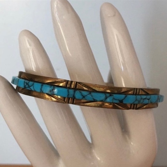 Vintage Sterling Silver Native American Turquoise Cuff Bracelet - Picture 2 of 12